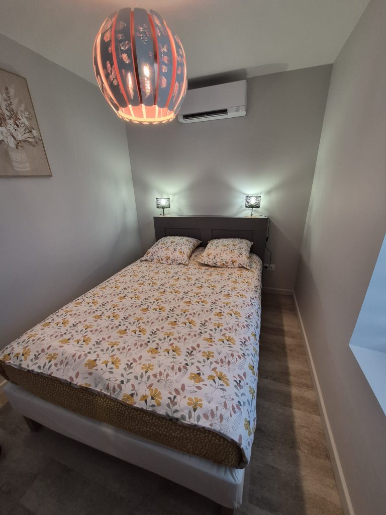 Seconde chambre du gîte communal d’Orval